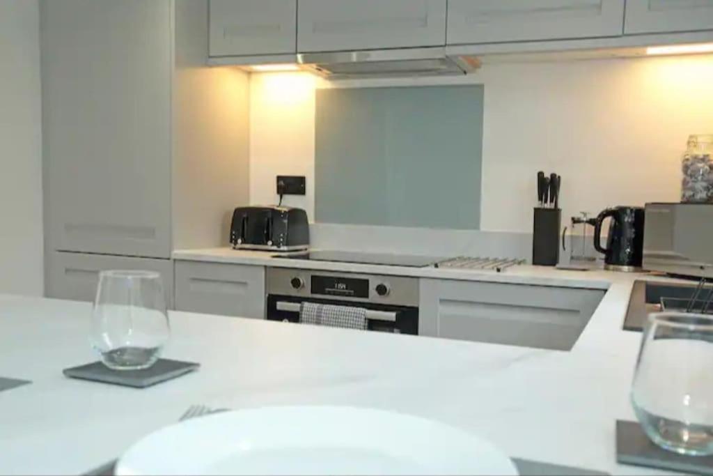Modern Luxury 4 Bed House In Heart Of Ferienhaus Macclesfield